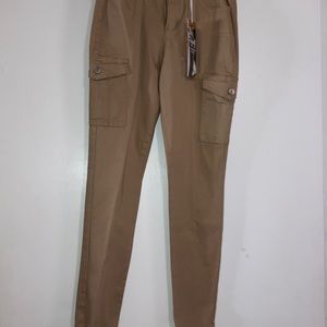 Royalty for me women’s khaki cargo pants